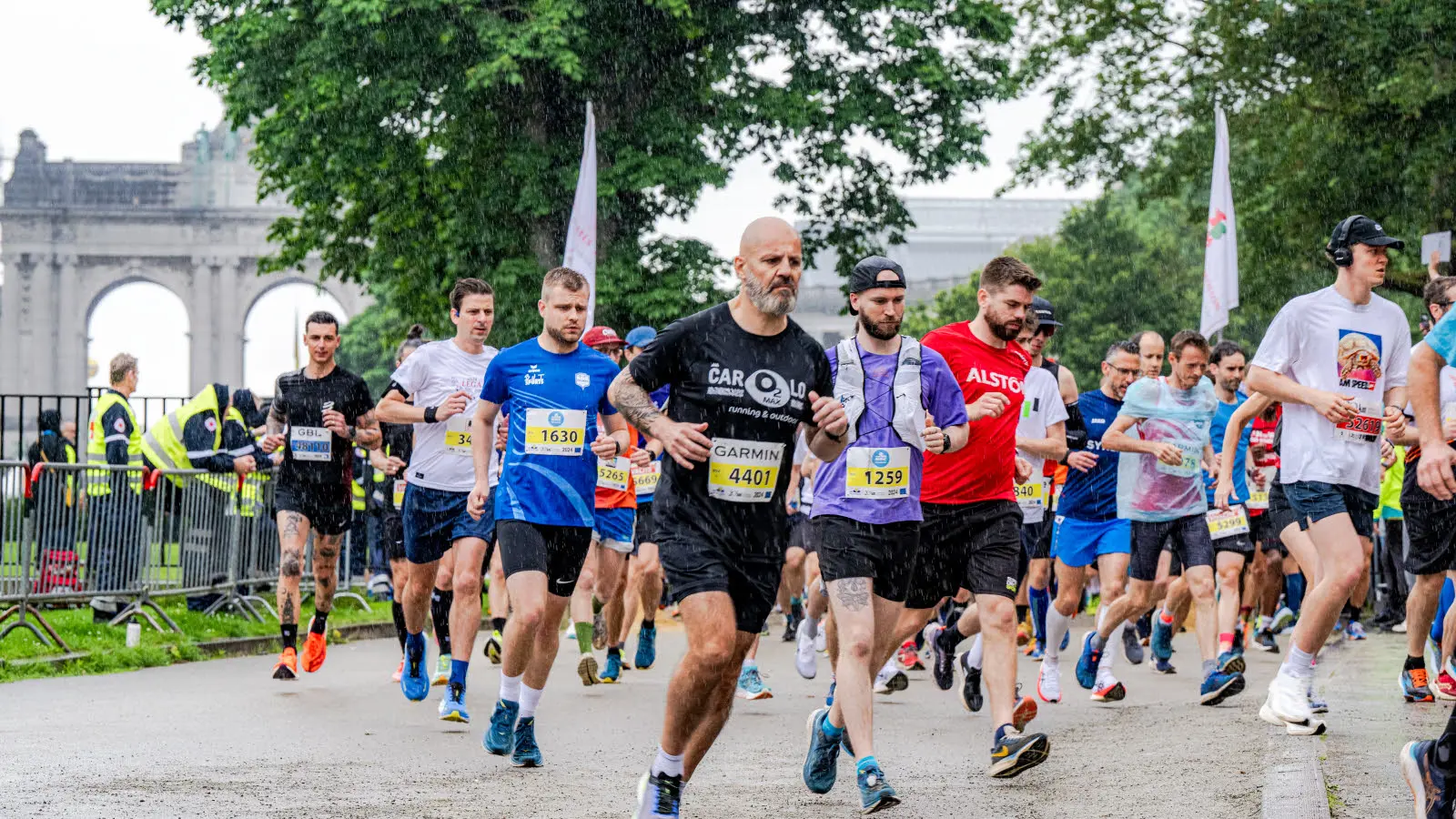 Starten på den 20 km lange løypa, like ved Thon Hotel EU