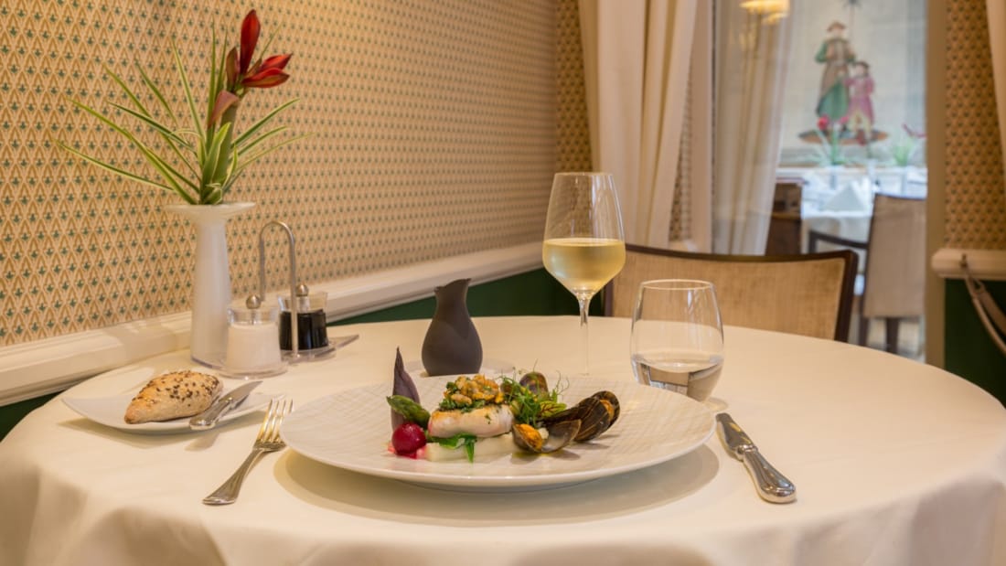 Dekket bord på Brighton Restaurant på Stanhope Hotel i Brussel
