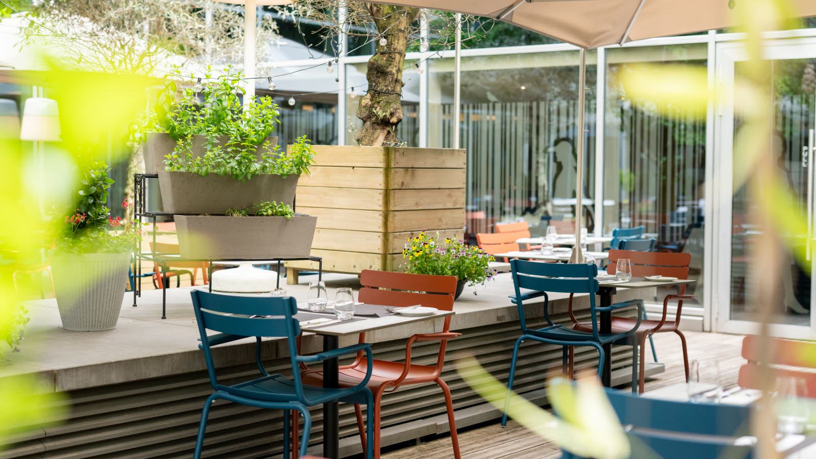 Hage med utservering