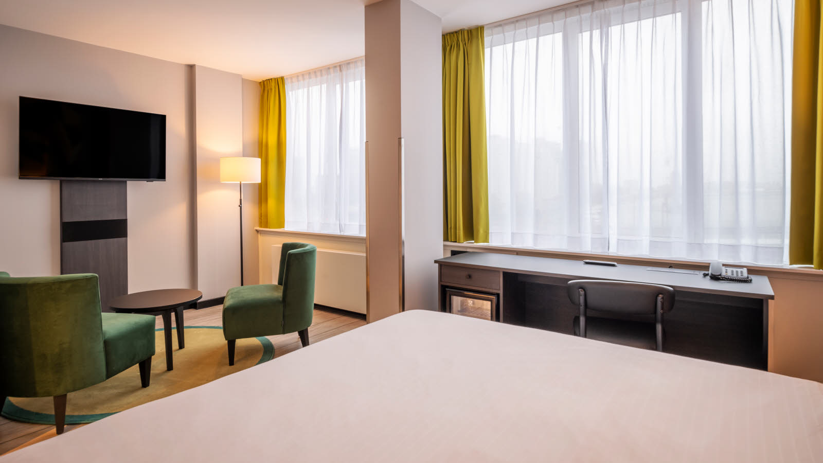 superior room med elveutsikt