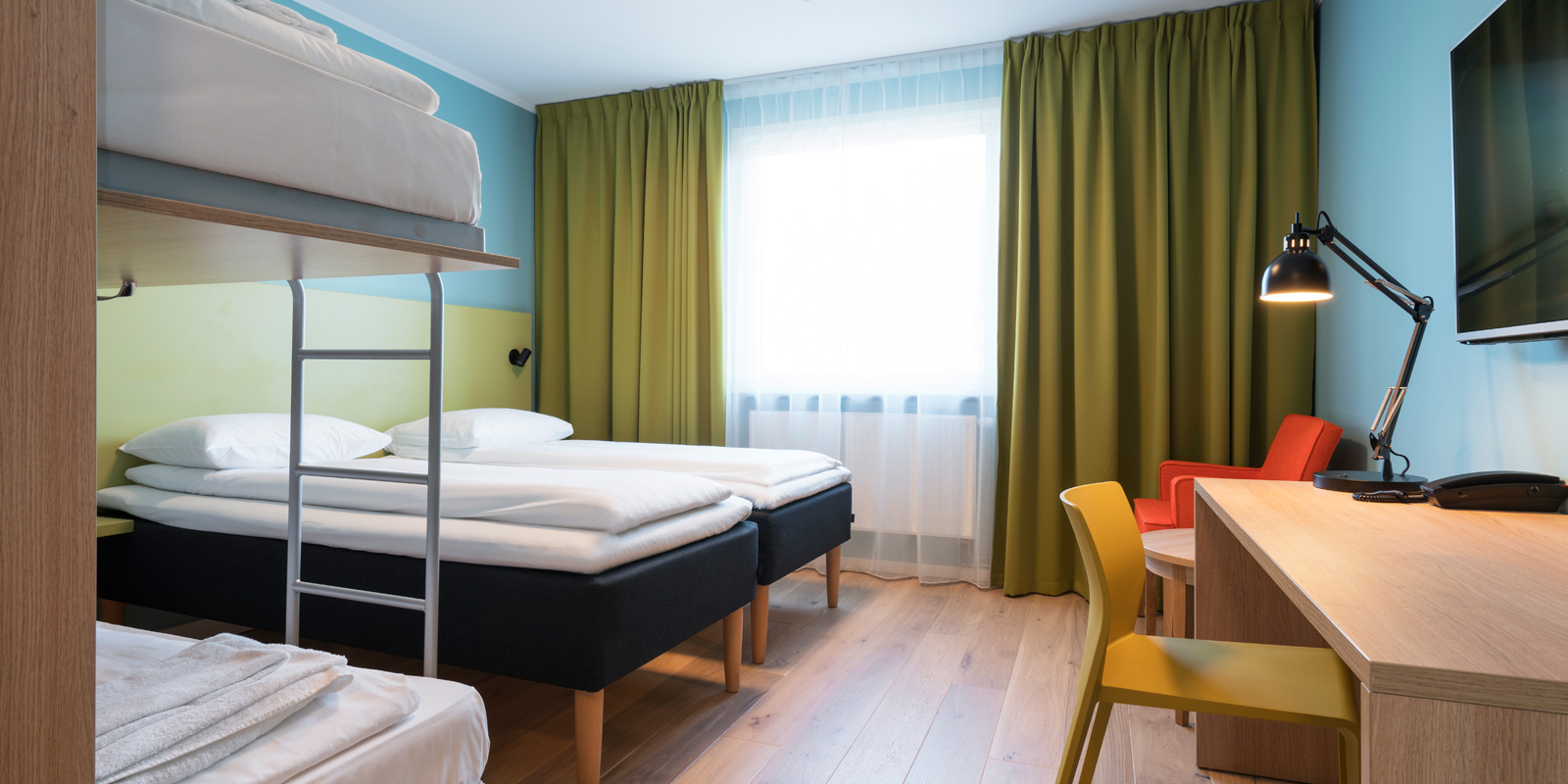 standard room triple family