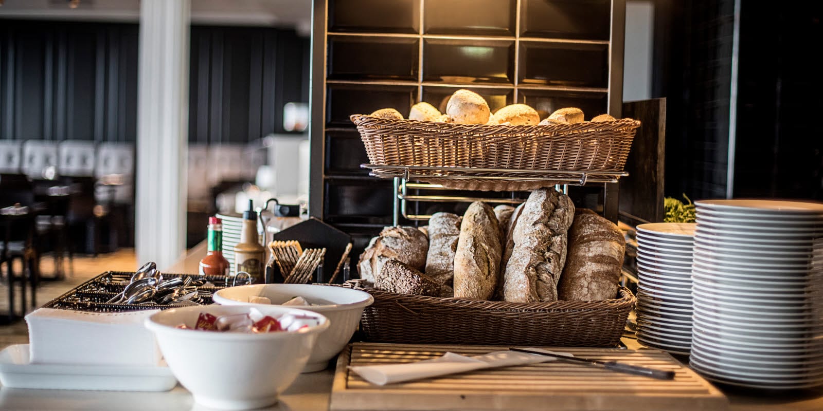 Ferske brød- og bakevarer på frokosten til Victoria Hotel Hamar