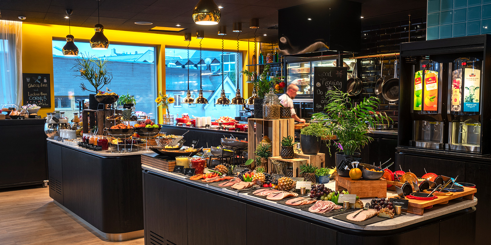 Buffetområde i frokostsalen på Thon Hotel Harstad