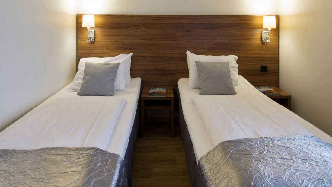 To senger i standard twinrom på Hotel Horten