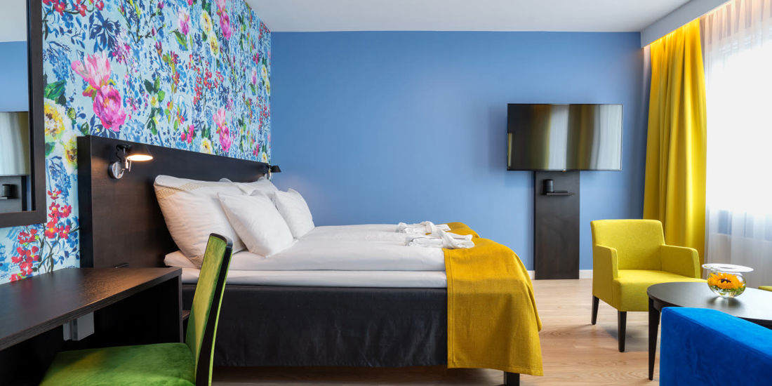 Seng i familierom på Thon Hotel Moldefjord i Molde