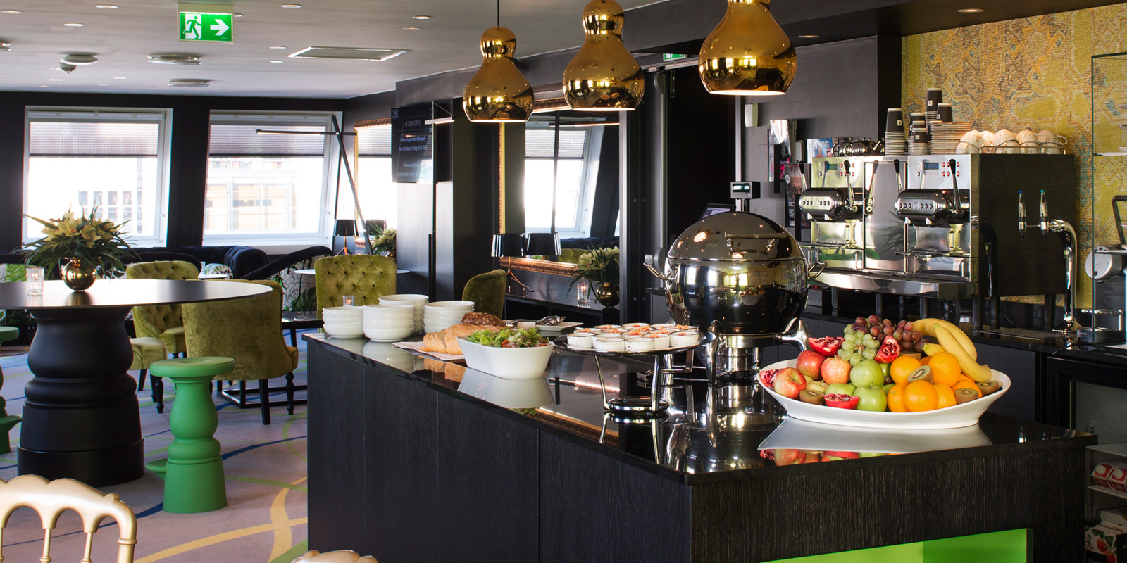Bilde: Kveldsmat på Thon Hotel Rosenkrantz i Oslo.