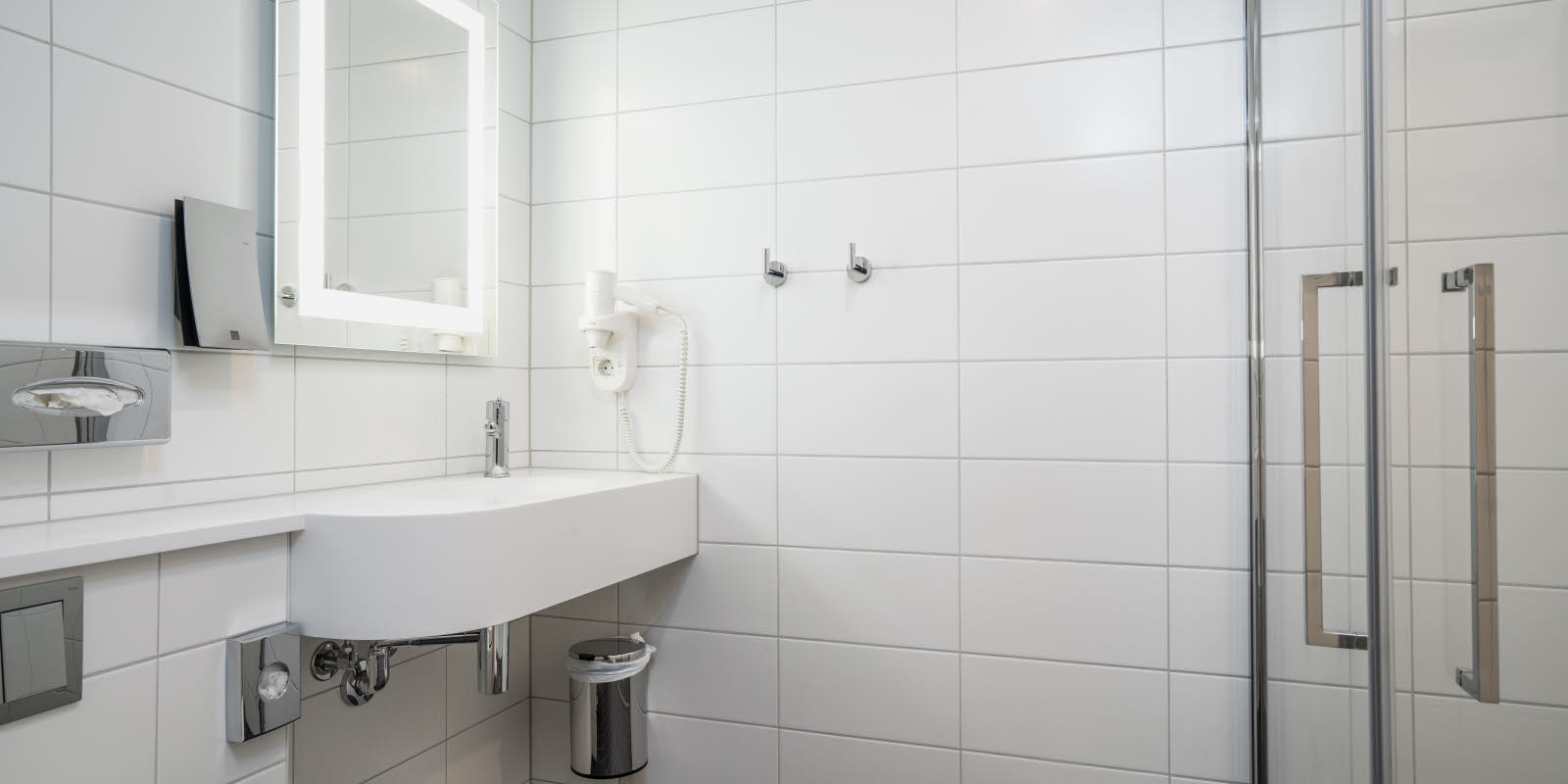 standard room double bad med dusj, do og servant