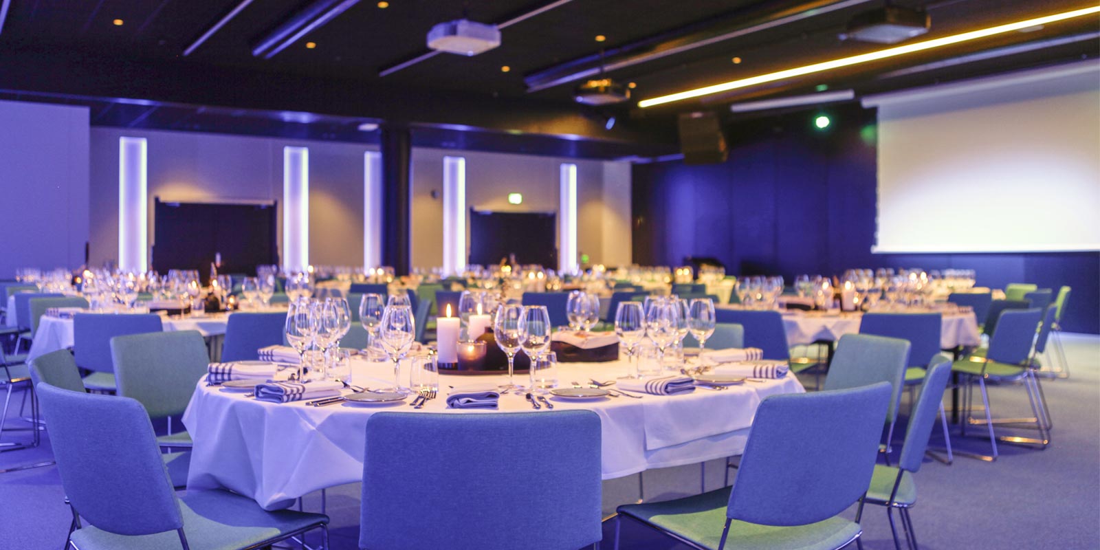 Bankettoppsett i største konferansesalen