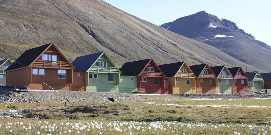 Basecamp Spitsbergen spisshusene