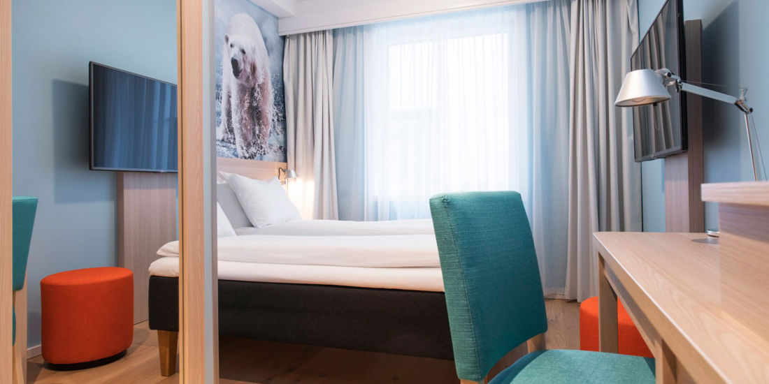 Seng i dobbeltrom på Thon Hotel Polar i Tromsø