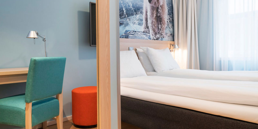 Seng i twinrom på Thon Hotel Polar i Tromsø