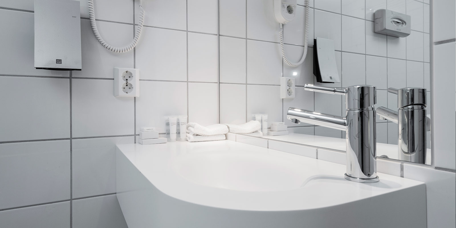 Bad p&#xE5; standardrom p&#xE5; Thon Hotel Gildevangen