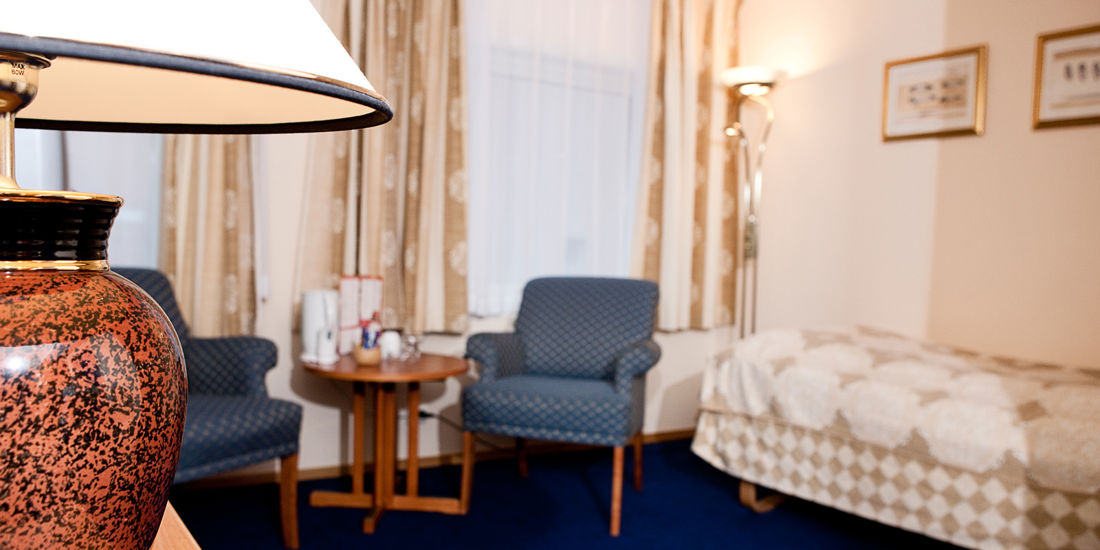 Stue i studioleilighet på Thon Hotel Maritim Apartments