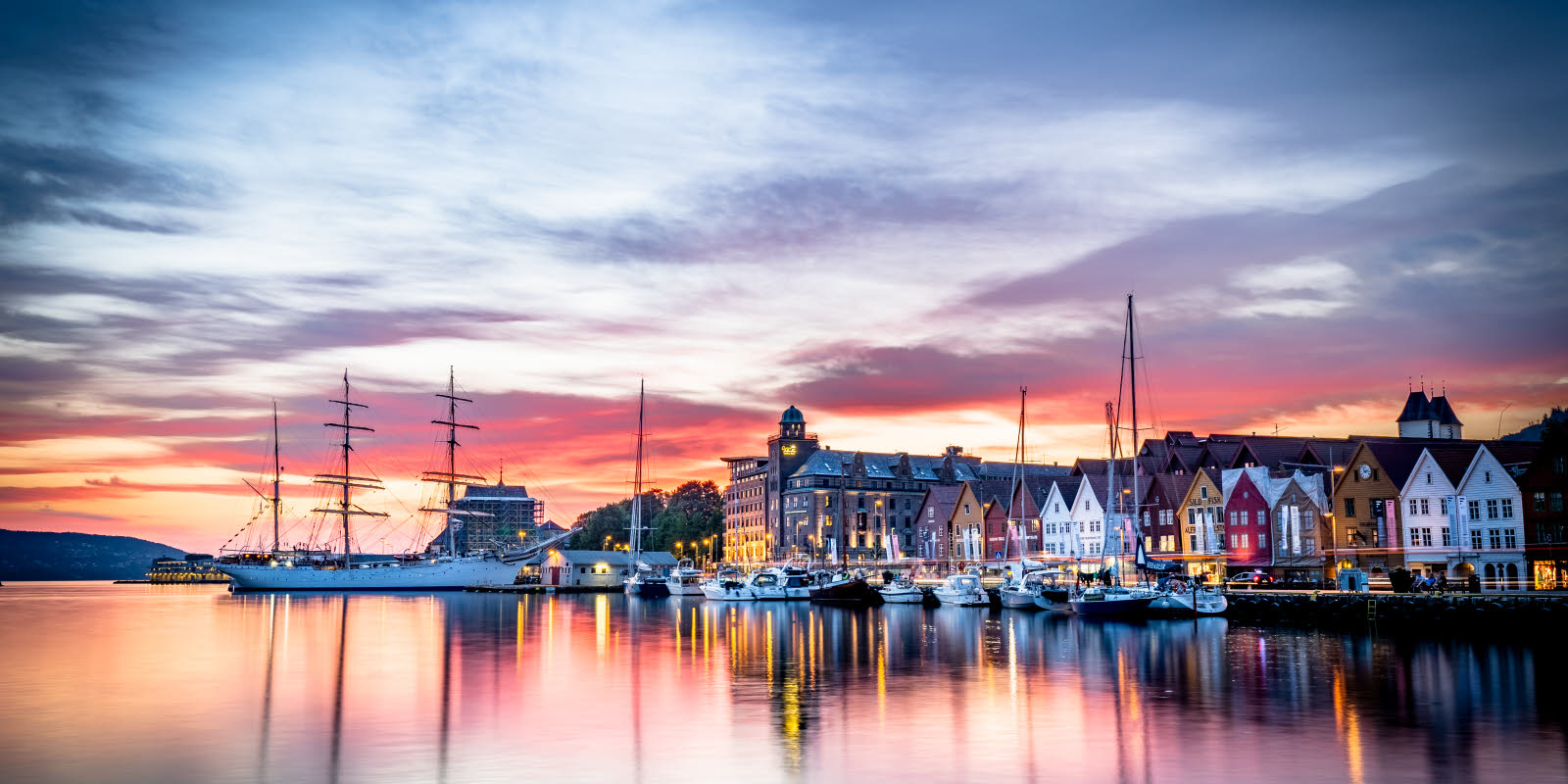 Kveldsbilde av Bryggen