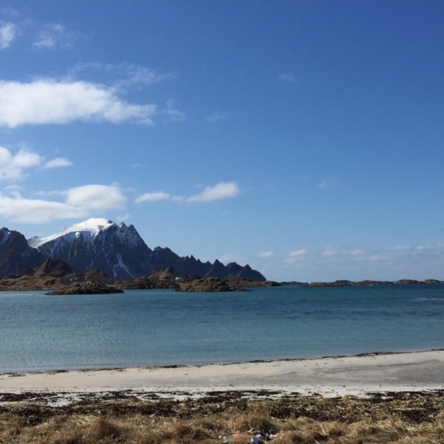 Bleik-stranda i nærheten av Thon Hotel Andrikken.