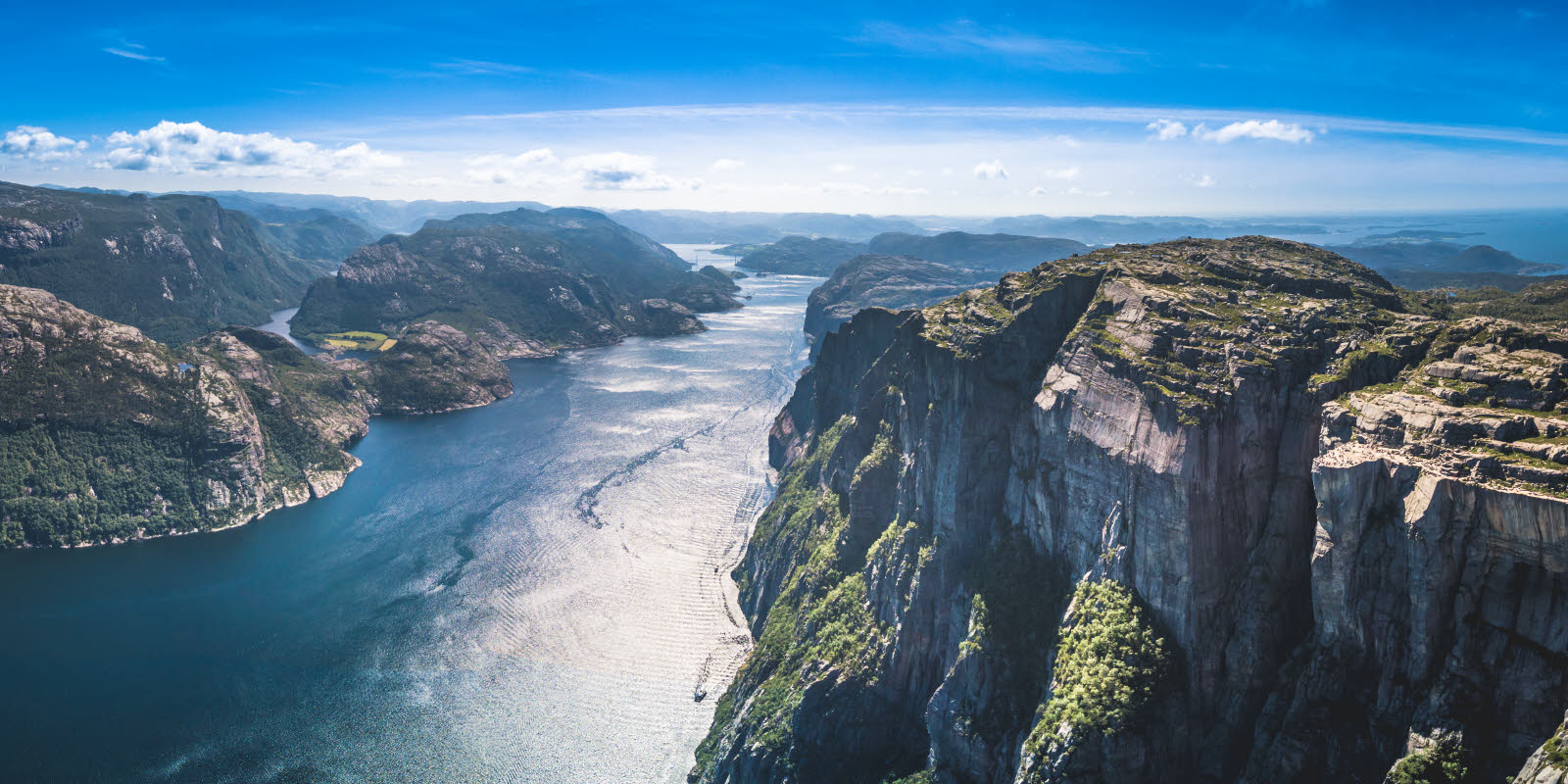 Utsikt over Lysefjorden i Rogaland