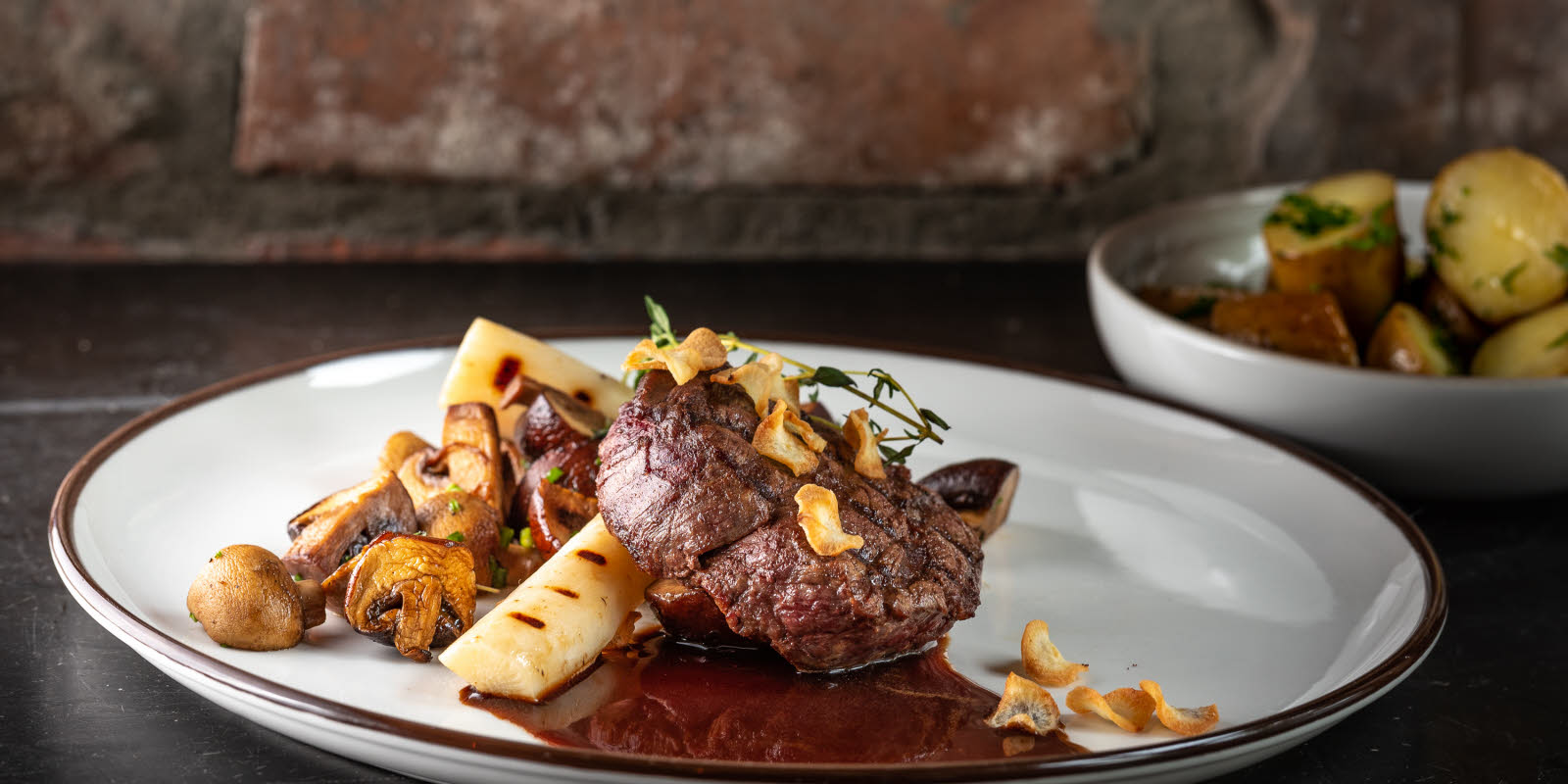 Biffmiddag på restaurant