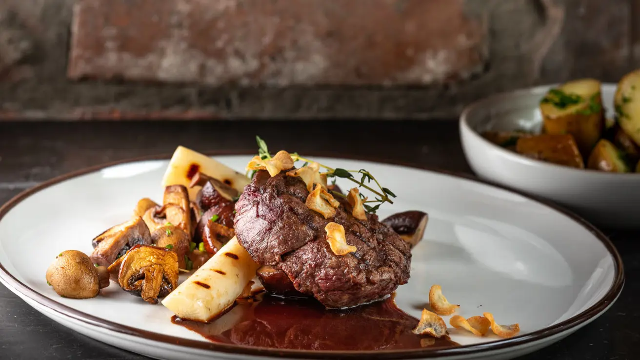 Biffmiddag på restaurant